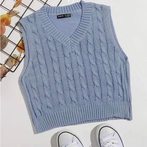 SHEIN | NWOT | V-Neck Crop Cable Knit Sweater Vest | size S